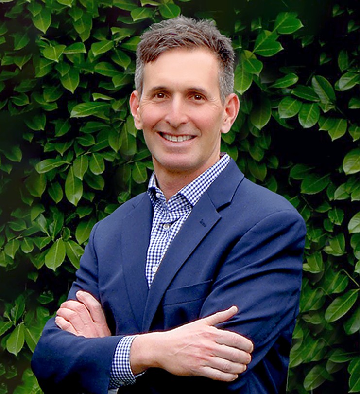 Robert Pearlstein, Founder and CEO of Qanopy Group